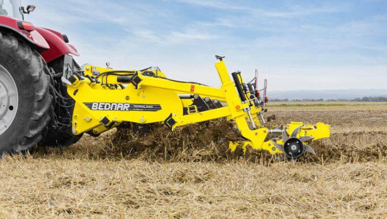 CHISEL PLOUGHS